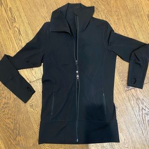 Lululemon black double zip stretch size 8